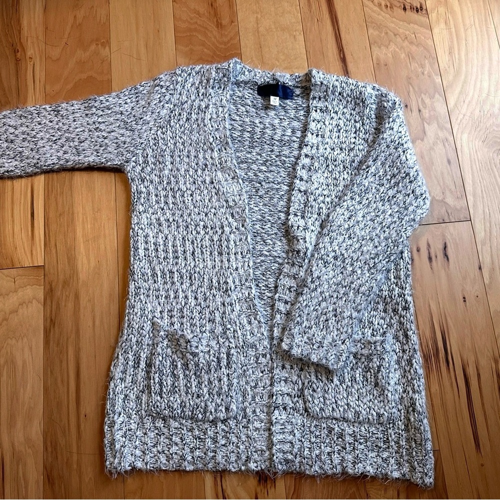 Women's Gray Sweater